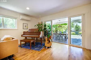950 E 23rd Ave, Eugene, OR 97405 - Photo 15