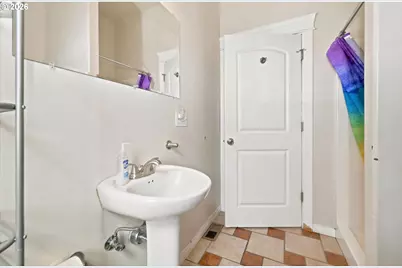 4398 Spring Meadow Ave, Eugene, OR 97404 - Photo 15