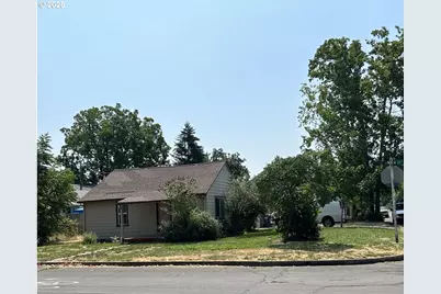 1890 W 12th Ave, Eugene, OR 97402 - Photo 17