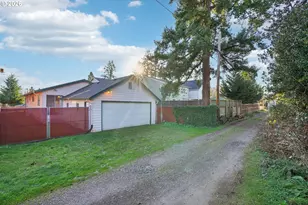 5737 SE Carlton St, Portland, OR 97206 - Photo 25