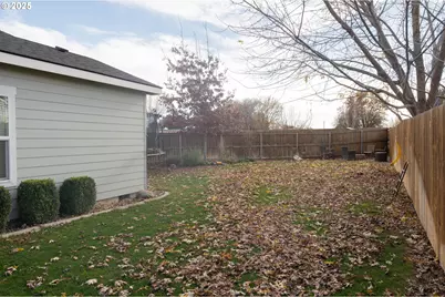 1031 SW Olive Ct, Hermiston, OR 97838 - Photo 17
