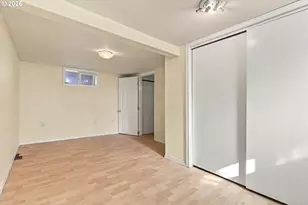 6221 NE Halsey St, Portland, OR 97213 - Photo 21