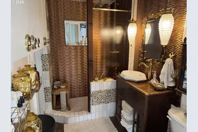 884 S 7th St, Coos Bay, OR 97420 - Photo 23