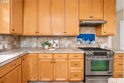 7239 SW 31st Ave, Portland, OR 97219 - Photo 11