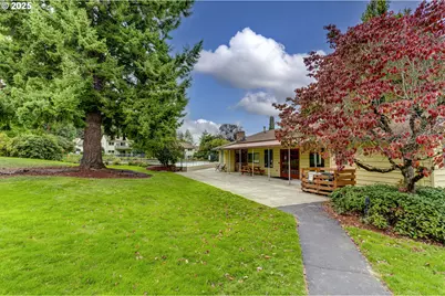 15117 NE Rose Pkwy #103, Portland, OR 97230 - Photo 13