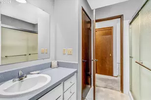 15117 NE Rose Pkwy, Portland, OR 97230 - Photo 7