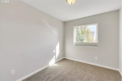 12843 SE 155th Ave, Happy Valley, OR 97086 - Photo 17