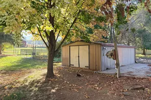 60923 Overlook Dr, Cove, OR 97824 - Photo 3