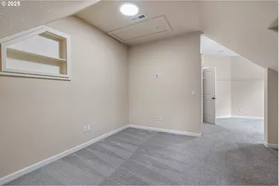3578 NW Gerritz Ter, Portland, OR 97229 - Photo 31