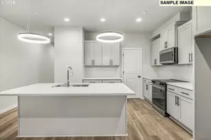 236 NW Mawrcrest Ave, Gresham, OR 97030 - Photo 3