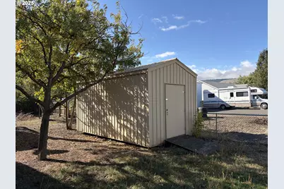 1004 22nd St, La Grande, OR 97850 - Photo 11