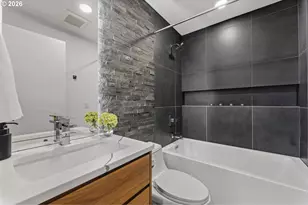 1295 SW Cardinell Dr, Portland, OR 97201 - Photo 31