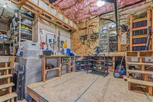 1295 SW Cardinell Dr, Portland, OR 97201 - Photo 33