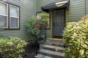 3719 SE 42nd Ave, Portland, OR 97206 - Photo 3