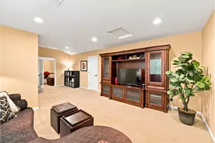 9630 SW Iowa Dr, Tualatin, OR 97062 - Photo 33