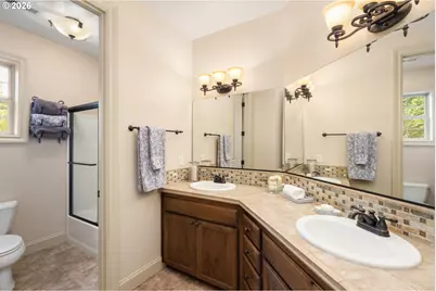 10329 SE Regina Ct, Happy Valley, OR 97086 - Photo 31