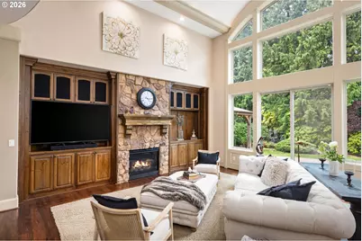 10329 SE Regina Ct, Happy Valley, OR 97086 - Photo 5