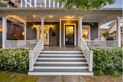 2035 NW Kearney St, Portland, OR 97209 - Photo 3