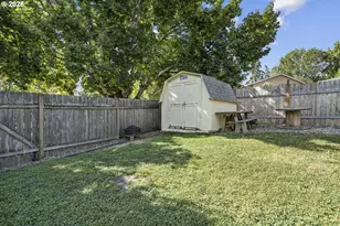 13032 SW Hanson Rd, Beaverton, OR 97008 - Photo 19