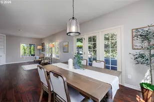 2055 Ridge Pointe Dr, Lake Oswego, OR 97034 - Photo 15