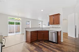 4760 Glacier Meadows Loop, Springfield, OR 97478 - Photo 13