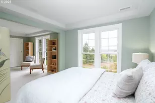 36313 Blueberry Dr, Lebanon, OR 97355 - Photo 11