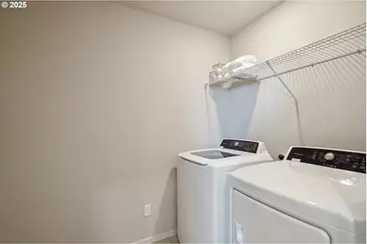 2702 Gunderson Ave, Woodburn, OR 97071 - Photo 25