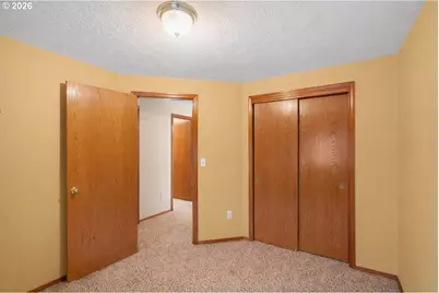 12328 SW Anton Dr, Portland, OR 97223 - Photo 33