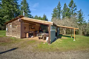 33318 SE Funny Farm Rd, Estacada, OR 97023 - Photo 11