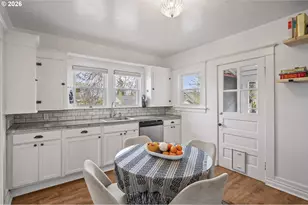 860 N Holland St, Portland, OR 97217 - Photo 13