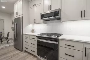 143 Shelton Mcmurphey Blvd, Eugene, OR 97401 - Photo 9