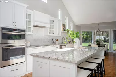 32195 SW Lake Dr, Wilsonville, OR 97070 - Photo 17