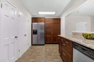 2940 SW 121st Ave, Beaverton, OR 97005 - Photo 13