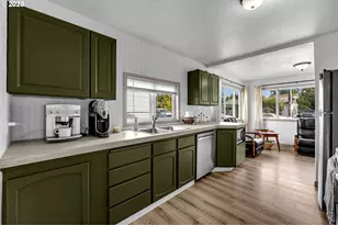 114 Cherry St, Castle Rock, WA 98611 - Photo 13