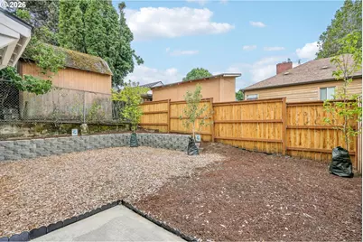 4775 NE 107th Ave, Portland, OR 97220 - Photo 7