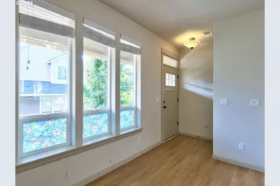 7728 NE Julie Ann Ln, Hillsboro, OR 97124 - Photo 9