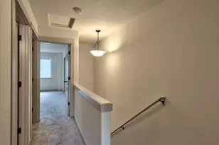 7728 NE Julie Ann Ln, Hillsboro, OR 97124 - Photo 31