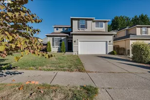 17603 SW Dodson Dr, Sherwood, OR 97140 - Photo 1