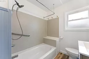 1055 SE Baltimore Ave, Bandon, OR 97411 - Photo 17