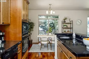 16393 SW Kessler Ln, Portland, OR 97224 - Photo 11