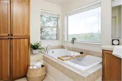 16393 SW Kessler Ln, Portland, OR 97224 - Photo 33