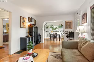 3219 SE Francis St, Portland, OR 97202 - Photo 9