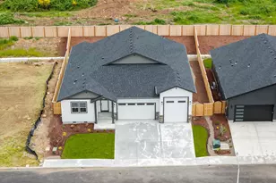 1570 NE Wiley Ln, Estacada, OR 97023 - Photo 5