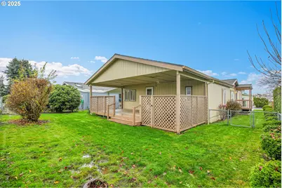 51459 SE Westlake Dr #102, Scappoose, OR 97056 - Photo 5