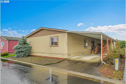 51459 SE Westlake Dr #102, Scappoose, OR 97056 - Photo 5