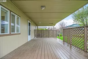 51459 SE Westlake Dr, Scappoose, OR 97056 - Photo 9