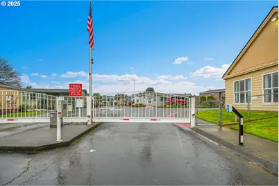 51459 SE Westlake Dr #102, Scappoose, OR 97056 - Photo 45