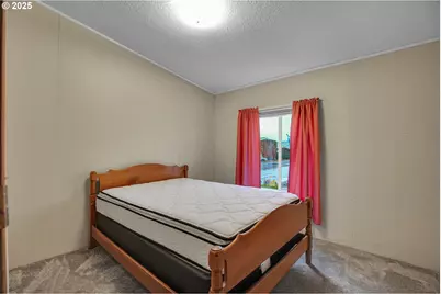 51459 SE Westlake Dr #102, Scappoose, OR 97056 - Photo 37