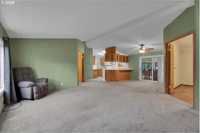 51459 SE Westlake Dr #102, Scappoose, OR 97056 - Photo 13