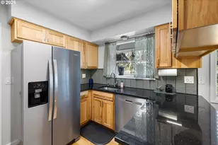 7360 SE Imperial Ct, Milwaukie, OR 97222 - Photo 9